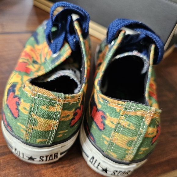 ✌️☮️TIE DYE CONVERSE ✌️ ☮️ HARD TO FIND✌️☮️LIMITED EDITION ✌️☮️ - Picture 5 of 5